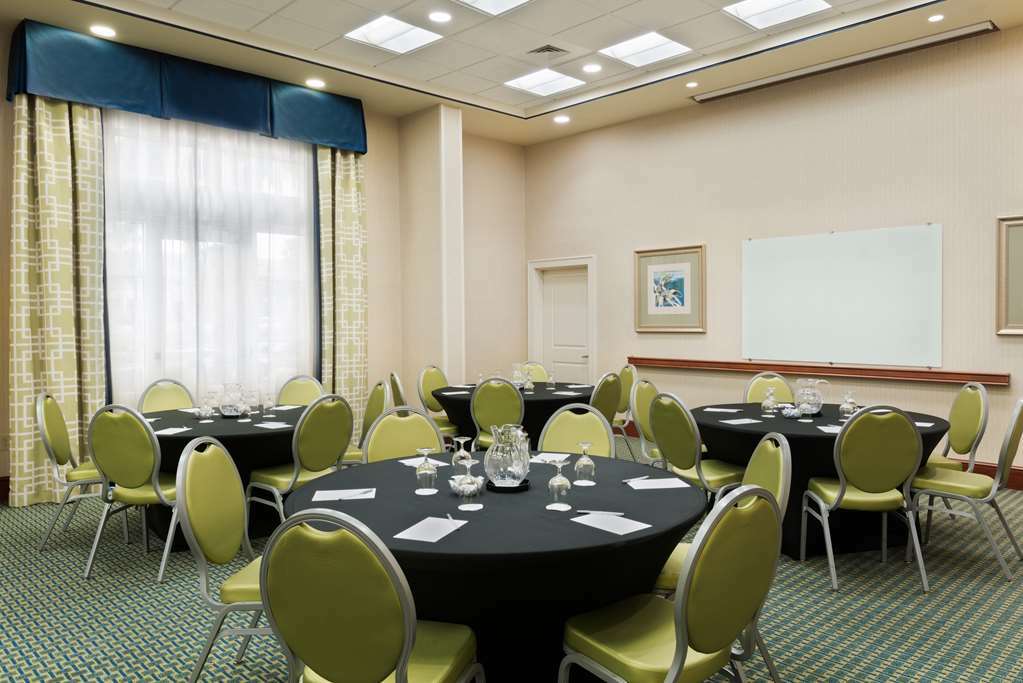 Hampton Inn & Suites Orlando Airport At Gateway Village Facilities photo
